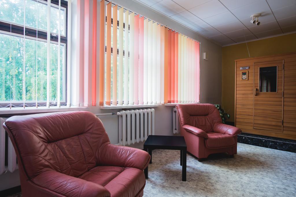 Maria Hostel Валга Екстериор снимка