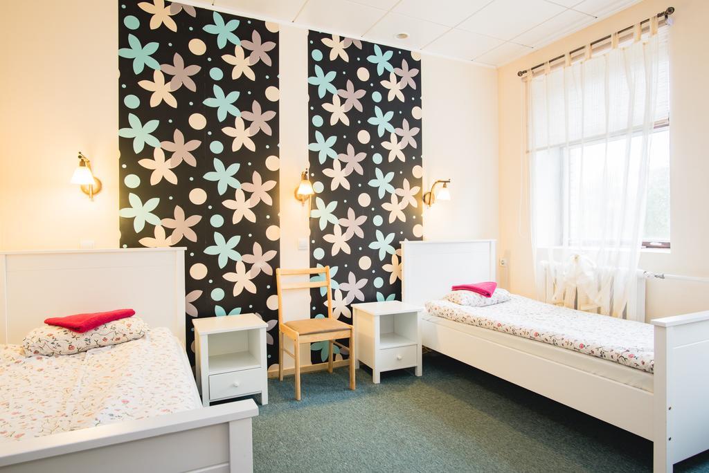Maria Hostel Валга Екстериор снимка