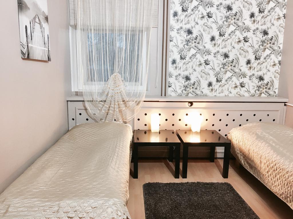 Maria Hostel Валга Екстериор снимка