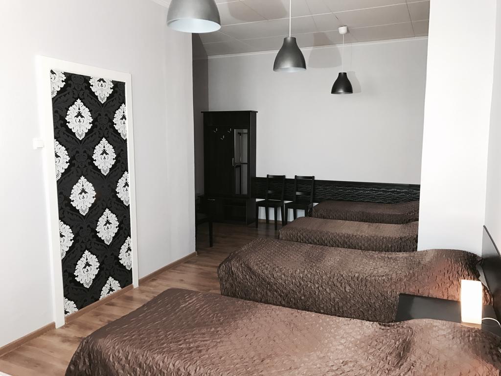 Maria Hostel Валга Екстериор снимка