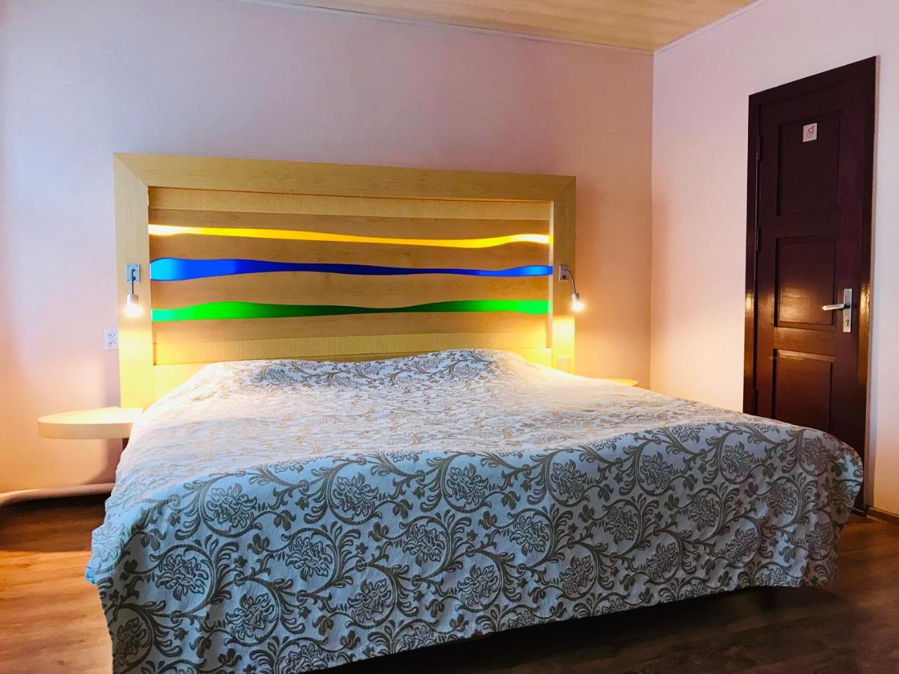 Maria Hostel Валга Екстериор снимка